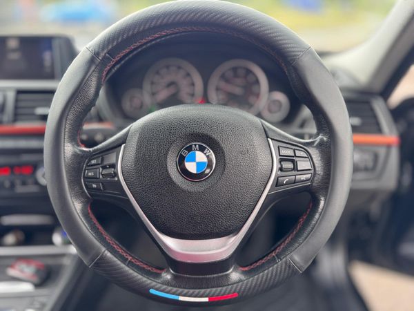 BMW 3-Series 2014 359389409