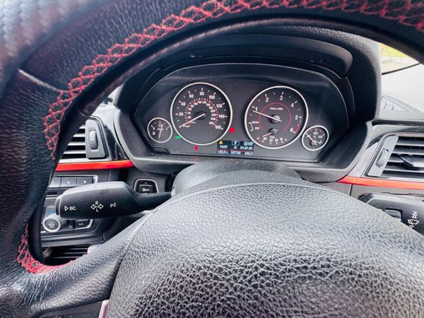 BMW 3-Series 2014 359389402