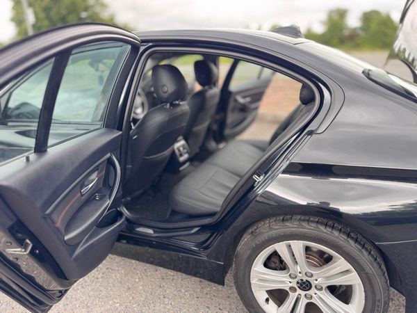 BMW 3-Series 2014 359389413