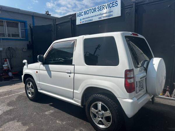 2005 MITSUBISHI PAJERO MINI LOW KMS PETROL AUTO 359383044