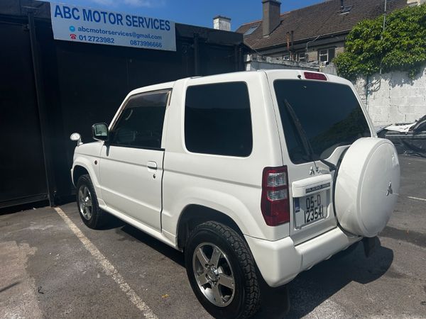 2005 MITSUBISHI PAJERO MINI LOW KMS PETROL AUTO 359383061