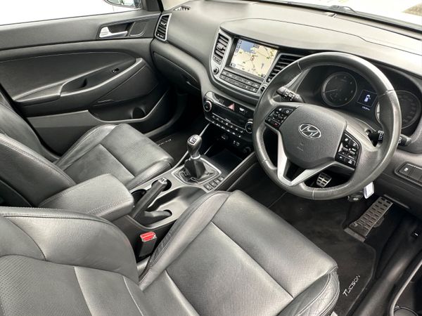 Hyundai Tucson *High spec *LowKMS 359436905