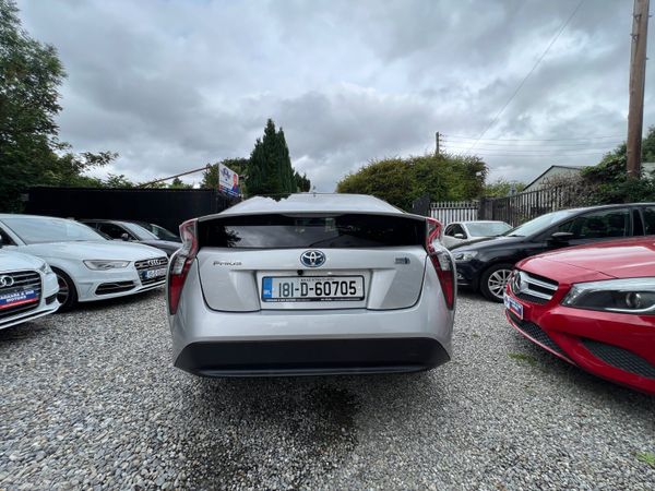 Toyota Prius 2018 (Low kms) 359487368