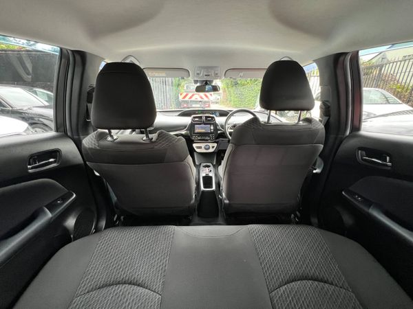Toyota Prius 2018 (Low kms) 359487382