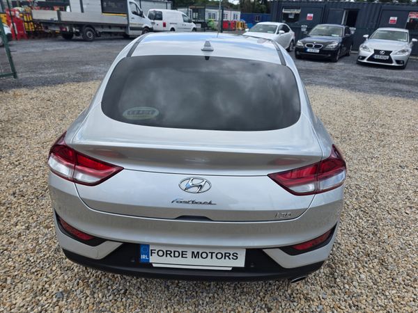 Hyundai i30 Fastback Turbo Petrol 2019 359496289