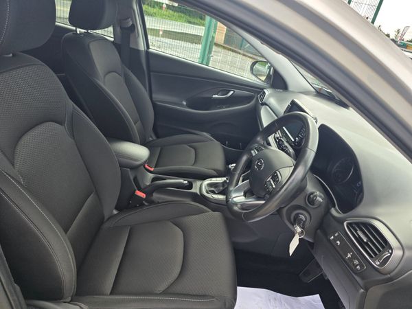 Hyundai i30 Fastback Turbo Petrol 2019 359496296