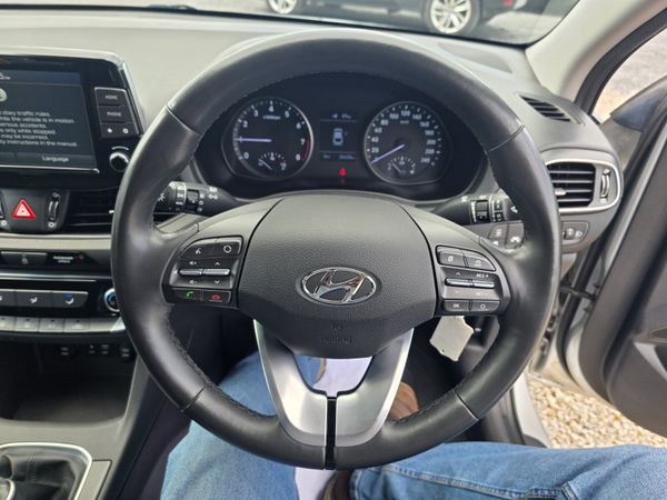 Hyundai i30 Fastback Turbo Petrol 2019 359496297