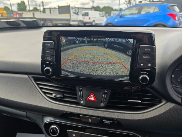 Hyundai i30 Fastback Turbo Petrol 2019 359496302