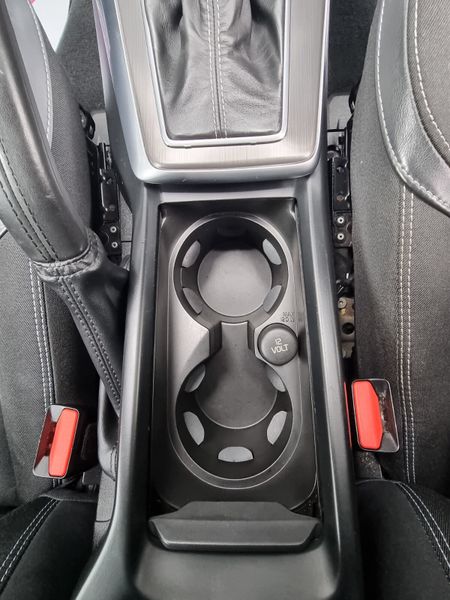 2013 Volvo V40 Automatic 359497484