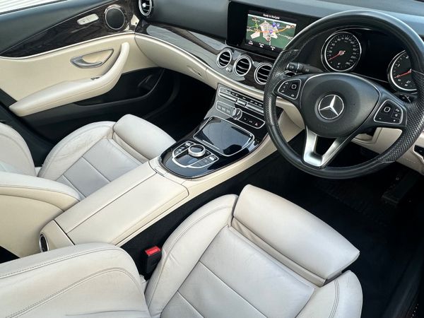 Mercedes-Benz E-Class Avantgarde 359497592