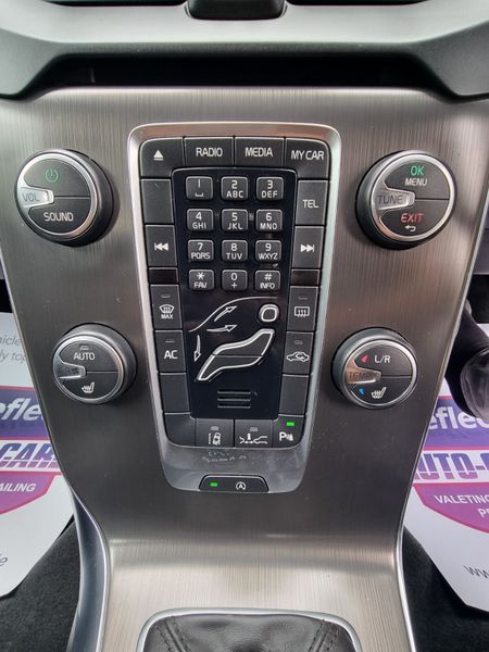2013 Volvo V40 Automatic 359497794