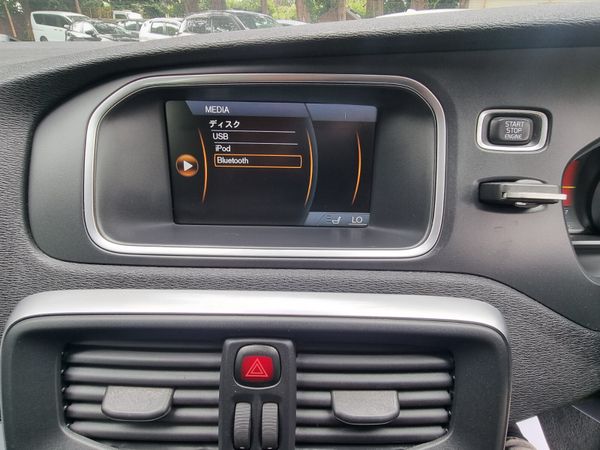 2013 Volvo V40 Automatic 359498187