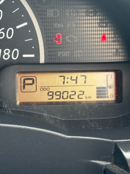Nissan March 2015 359520124