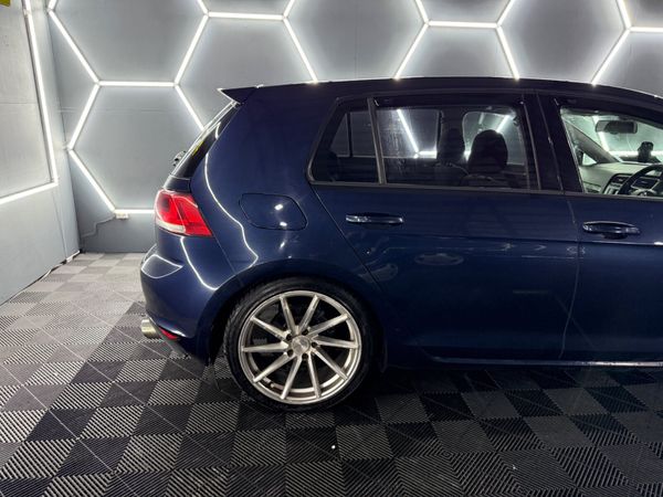 🔵2013 VOLKSWAGEN GOLF 1.6 TDI🔵 359567022