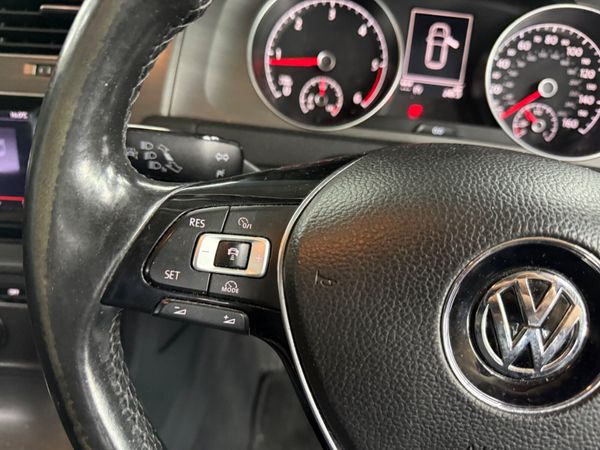 🔵2013 VOLKSWAGEN GOLF 1.6 TDI🔵 359567031