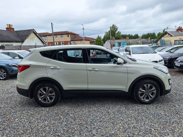 2016 Hyundai Santa Fe |7 Seater| Manual| Beige 359569490