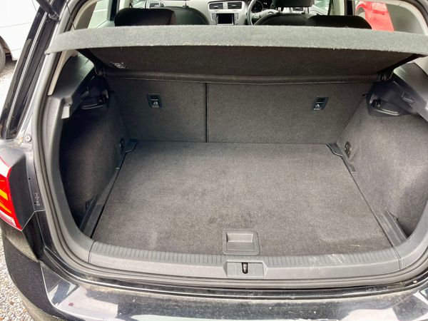 132 Volkswagen Golf 1.6 Bluemotion 359581579