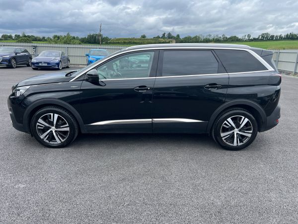 2018 (182) Peugeot 5008 GT Line 1.5 BlueHDI - Auto 359594204