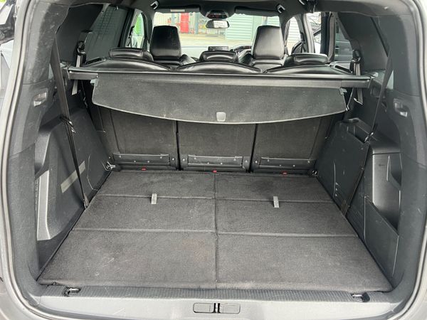 2018 (182) Peugeot 5008 GT Line 1.5 BlueHDI - Auto 359594232