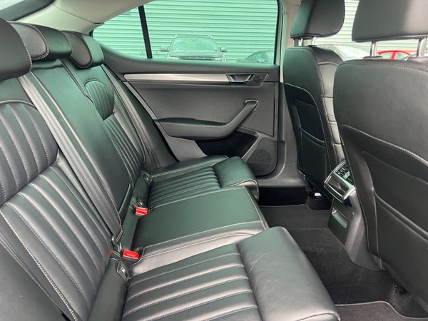 2022 Skoda Superb SE L 2.0 TDI - Automatic 359592456