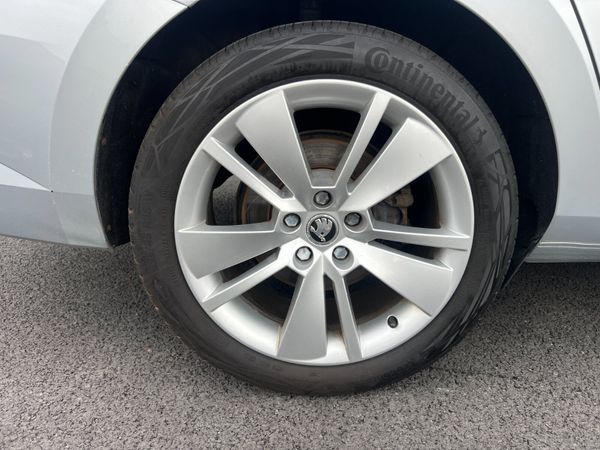 2022 Skoda Superb SE L 2.0 TDI - Automatic 359592452