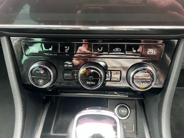 2022 Skoda Superb SE L 2.0 TDI - Automatic 359592468