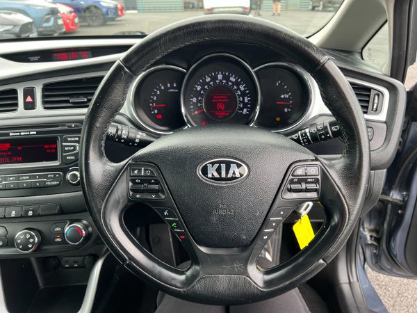 2013 Kia Ceed 2 Ecodynamics 1.6 CRDI 359593748