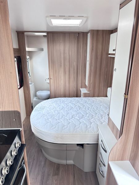 ✨STUNNING 2018 SWIFT CELEBRATE 4 BERTH ISLAND BED✨ 359606967