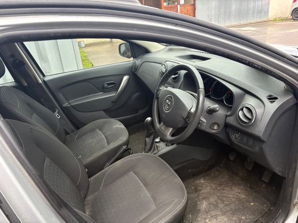 2015 Dacia Logan 1.2 Petrol 359607491