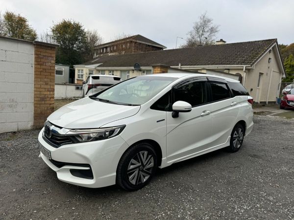 HONDA SHUTTLE 2018 TOPSPECS WITH CRUISE CONTROL 359609409