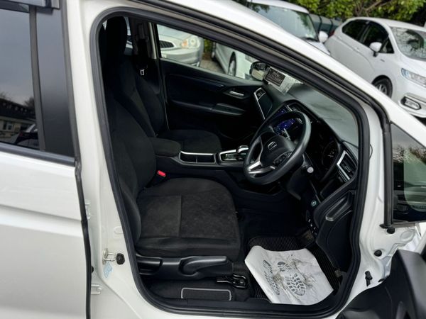 HONDA SHUTTLE 2018 TOPSPECS WITH CRUISE CONTROL 359609415