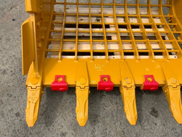 60" SKELETAL / RIDDLE BUCKET....80mm PINS....1972. 359610725