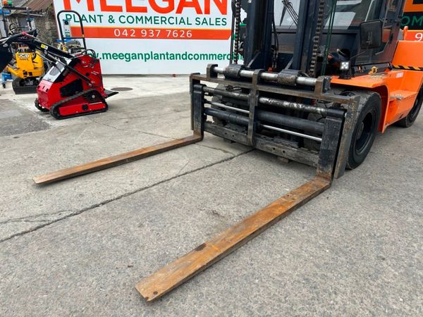 2014 DOOSAN 11 TON FORKLIFT .... 5,455 HOURS 359612587