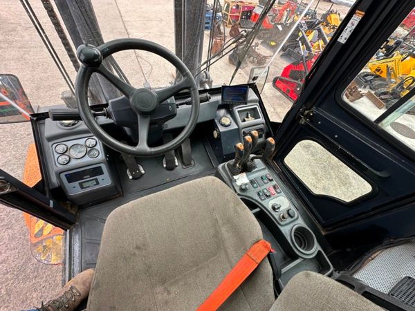 2014 DOOSAN 11 TON FORKLIFT .... 5,455 HOURS 359612602