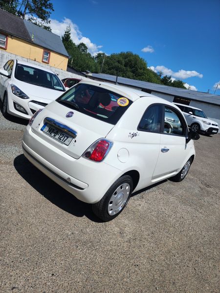 Beautiful 2014 Fiat 500 Low Miles 359621642