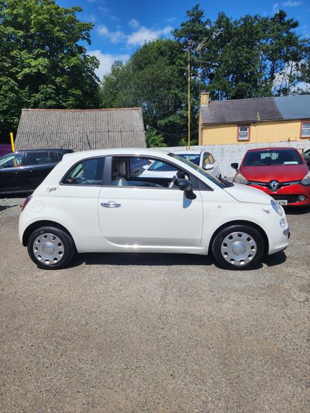 Beautiful 2014 Fiat 500 Low Miles 359621643