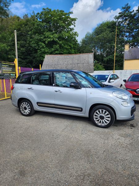 2014 Fiat 500L Automatic 7-Seater low miles 359622682