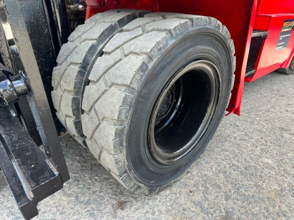 KALMAR  8 TON FORKLIFT ,fork positioner + side sh 359623652