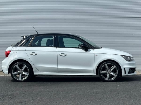 Audi A1 Sline 1.6TDI *LowKMS 359634393