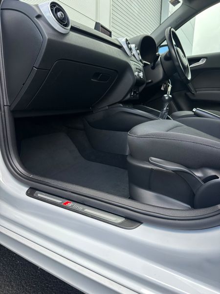 Audi A1 Sline 1.6TDI *LowKMS 359634417