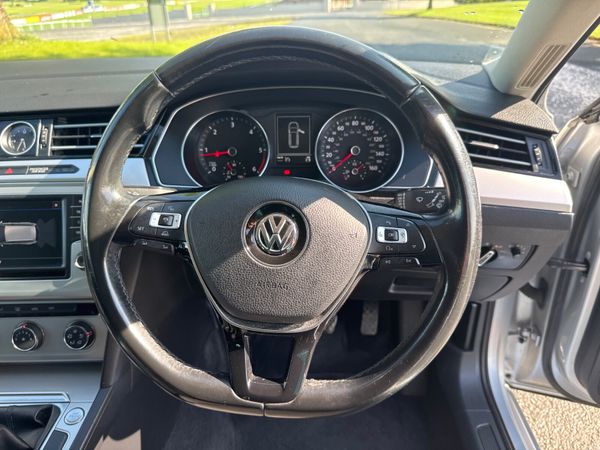 Volkswagen Passat 2016 CL 2.0 TDI 150 HP 359636677
