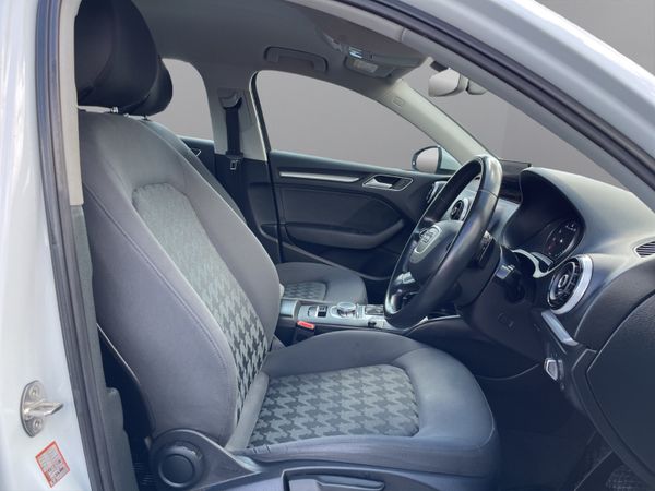 2016 AUDI A3 SEDAN (S23) 359633162