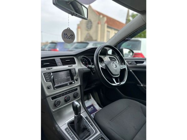 Volkswagen Golf 1.6 TDI SE Bluemotion 105PS 5DR A 359680907