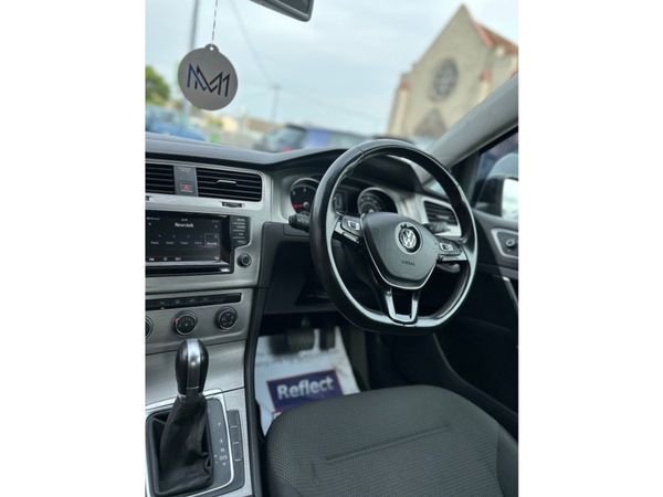 Volkswagen Golf 1.6 TDI SE Bluemotion 105PS 5DR A 359680909