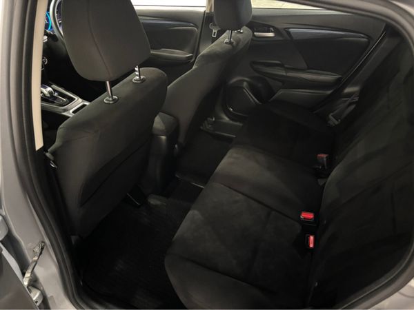 Honda Shuttle 1.5 Petrol Hybrid AUTOMATIC 359696066