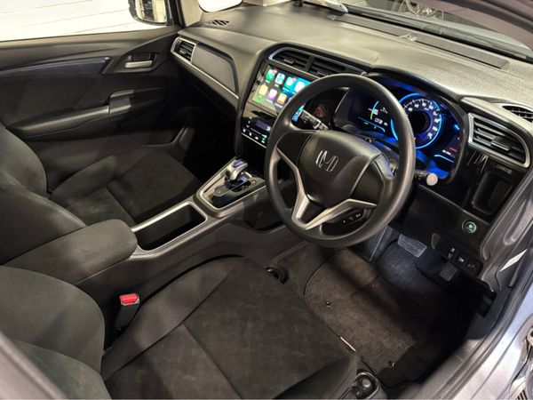 Honda Shuttle 1.5 Petrol Hybrid AUTOMATIC 359696061
