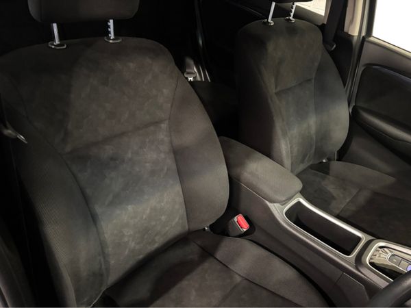 Honda Shuttle 1.5 Petrol Hybrid AUTOMATIC 359696062