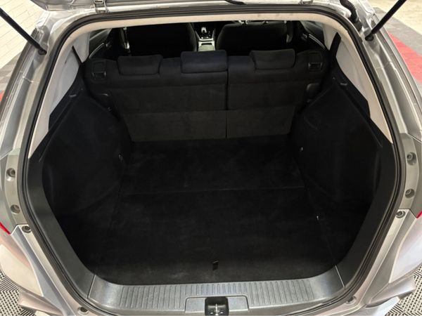 Honda Shuttle 1.5 Petrol Hybrid AUTOMATIC 359696071