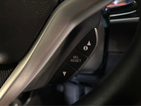 Honda Shuttle 1.5 Petrol Hybrid AUTOMATIC 359696072