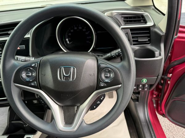 2018 Honda Jazz/Fit 1.5 Hybrid,Auto ,Low Miles 50K 359691724